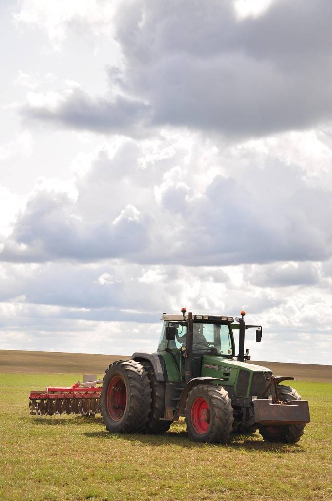 tractor demo